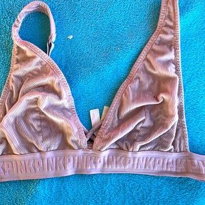 PINK SPORT BRA… I will nagochiate on the price..